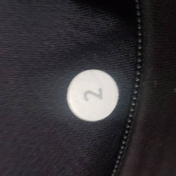 Lululemon leggings - Picture 5 of 7